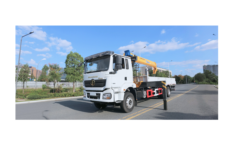 Truck-Mounted Crane