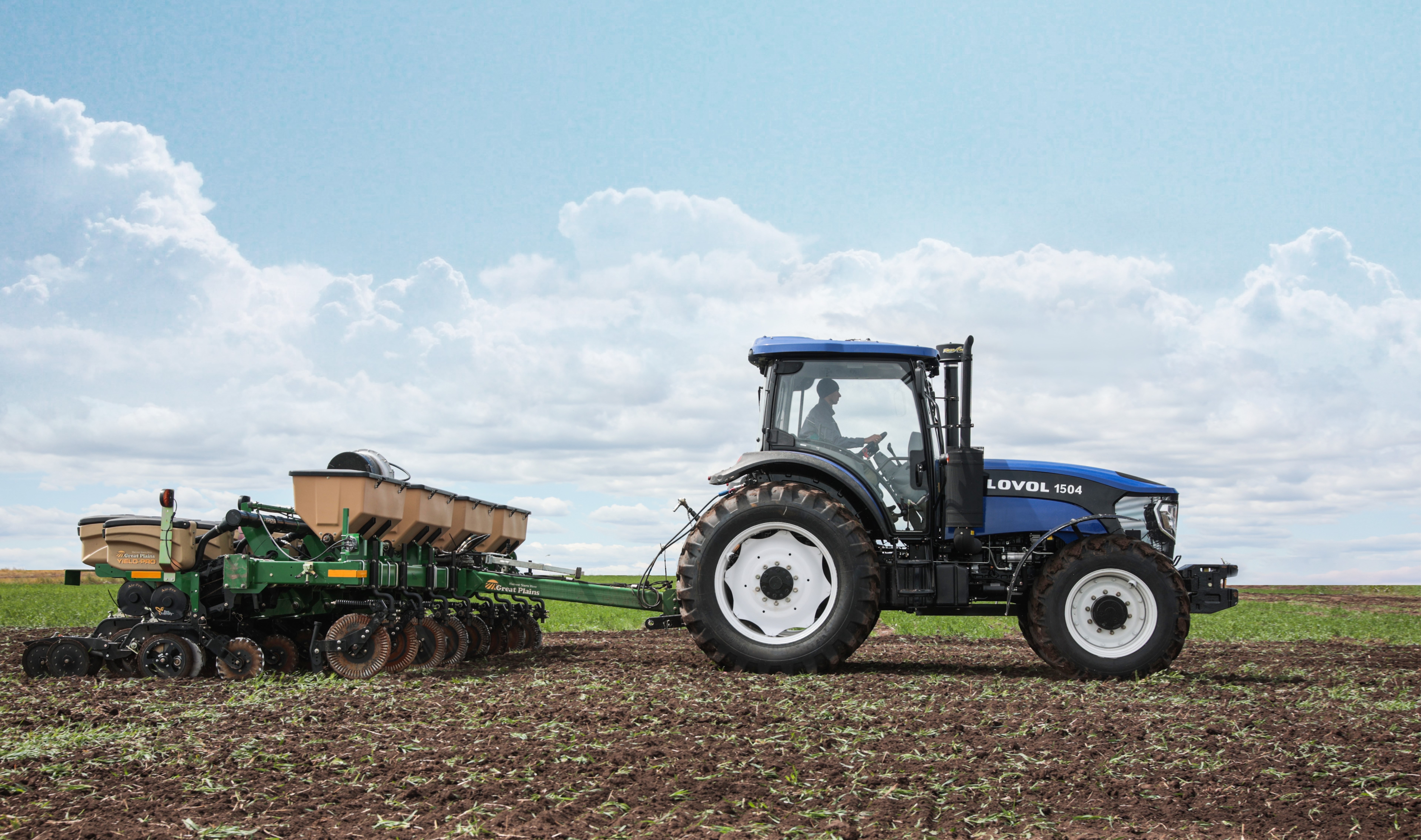 Heavy-Duty Traction Power Solutions for Farmland and Reclamation